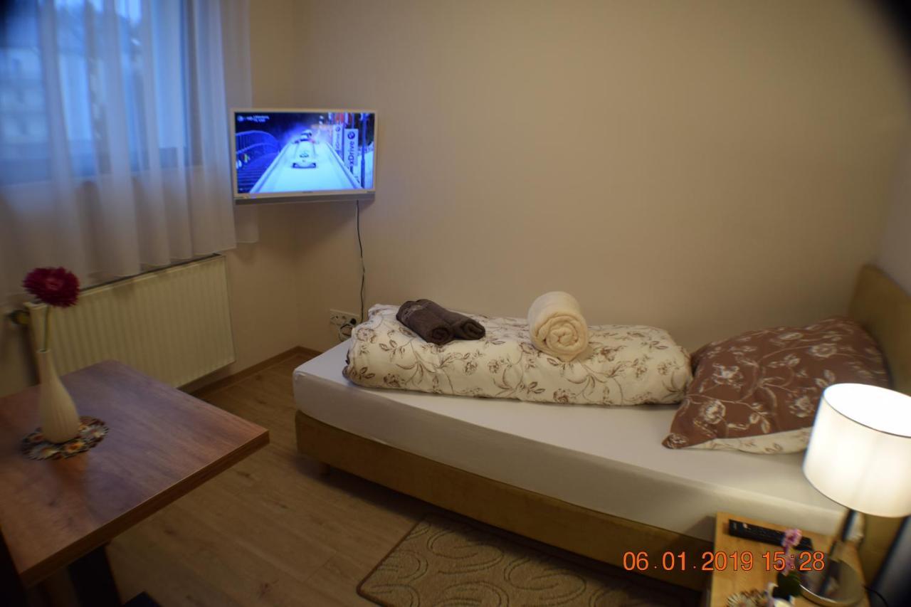 Hotel Buergergesellschaft Betzdorf エクステリア 写真