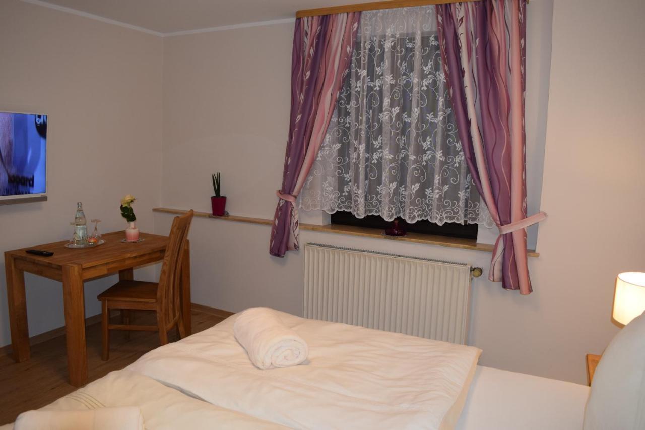 Hotel Buergergesellschaft Betzdorf エクステリア 写真