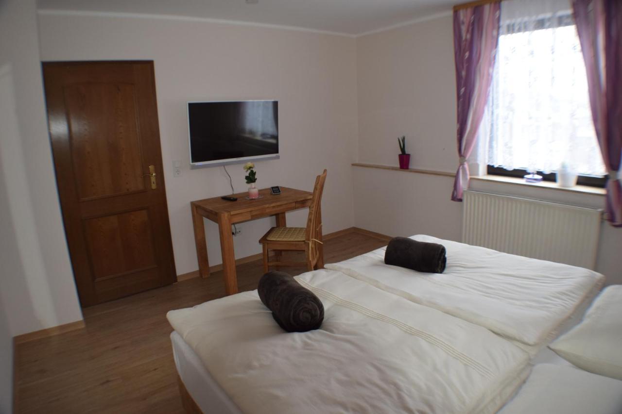 Hotel Buergergesellschaft Betzdorf エクステリア 写真