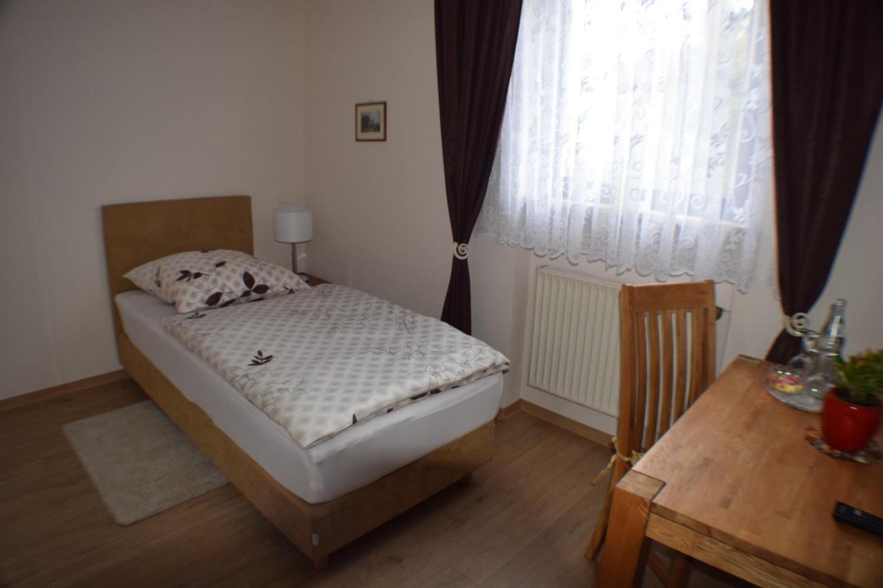 Hotel Buergergesellschaft Betzdorf エクステリア 写真